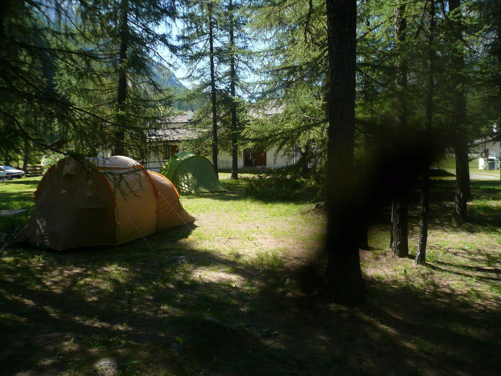 ואלסאברנקה Hotel Camping Grivola מראה חיצוני תמונה