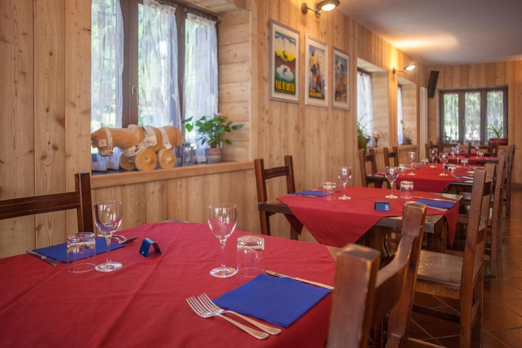ואלסאברנקה Hotel Camping Grivola מראה חיצוני תמונה